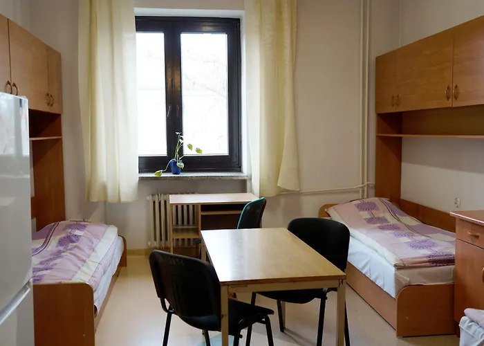 Dom Studencki Talizman Hostel *